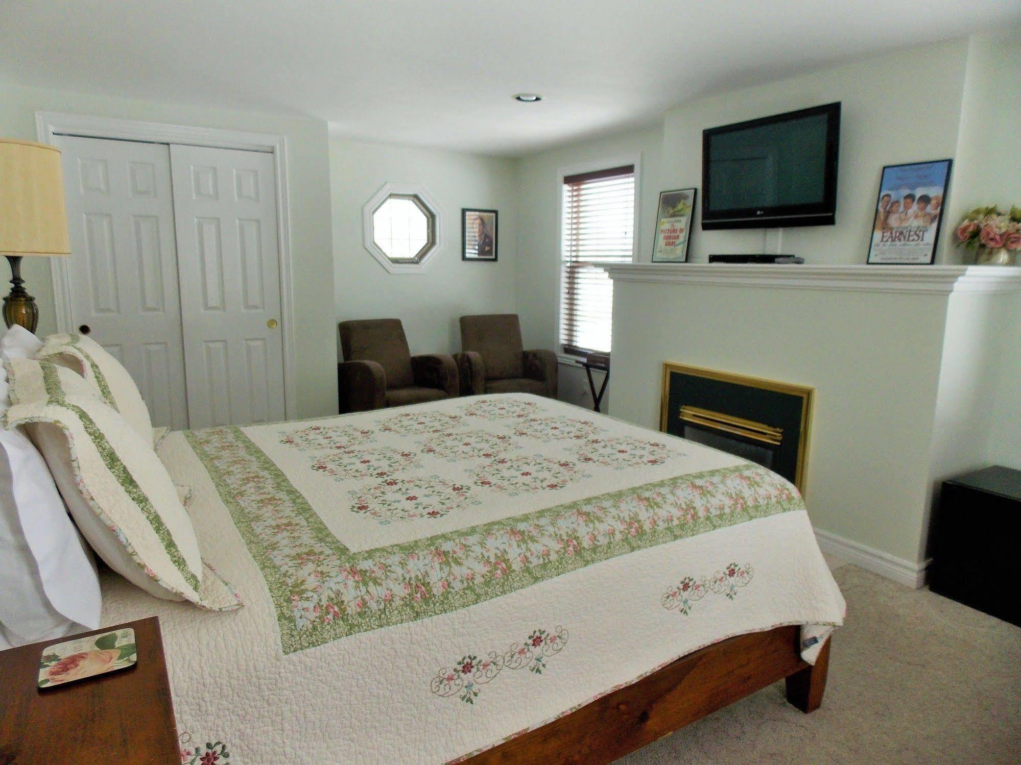 Finlay House Bed And Breakfast Niagara - On - The - Lake Zewnętrze zdjęcie